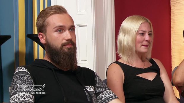 Liebe auf den ersten blick aaron und selina noch zusammen