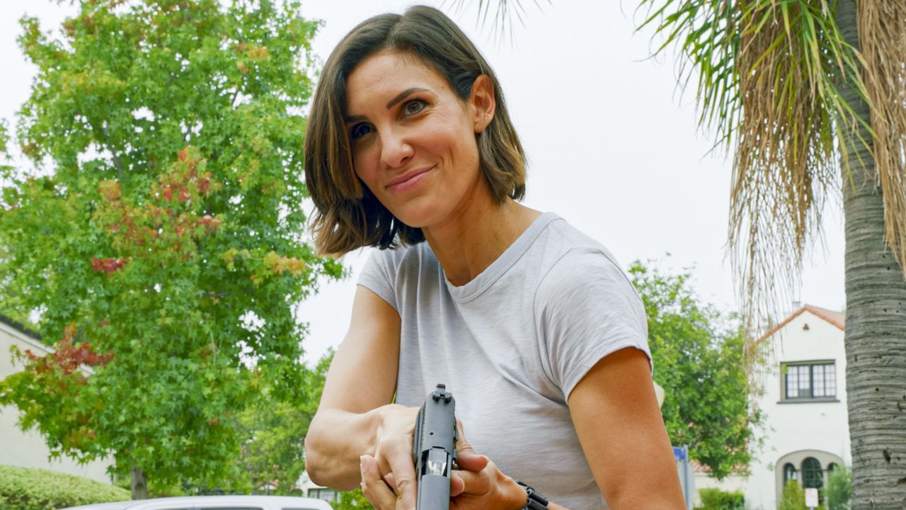 Special Agent Kensi Blye (Daniela Ruah) - Bildquelle: Sonja Flemming 2020 CBS Broadcasting Inc. All Rights Reserved. / Sonja Flemming