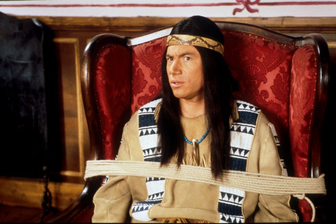 Ein Apache in der Patsche: Winnetouch (Michael "Bully" Herbig) ... - Bildquelle: herbX film gmbh