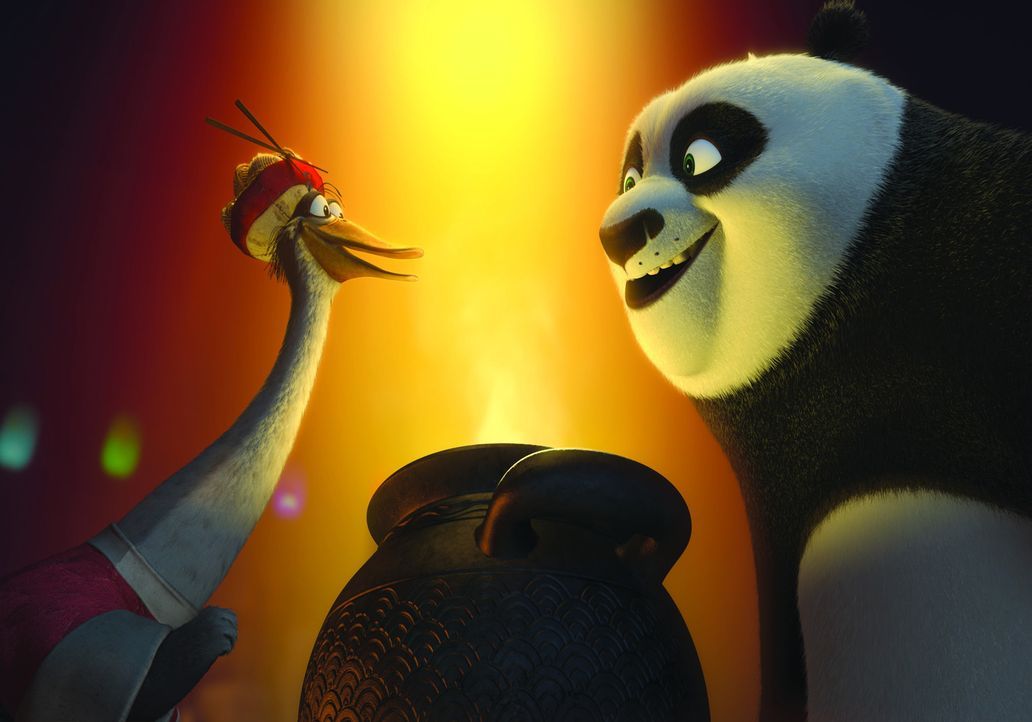 Kung-Fu-Pandabär Po (r.) ist der Gastgeber des diesjährigen exklusiven Winterfestessens, zu dem alle großen Meister des Kung-Fus kommen werden. U... - Bildquelle: 2008 DREAMWORKS ANIMATION LLC. ALL RIGHTS RESERVED.