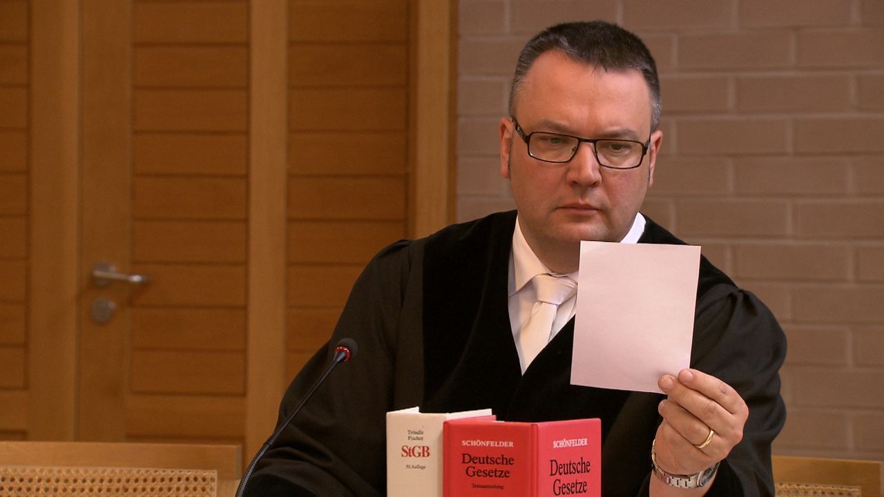 Schicksale-Angeklagt_13 - Bildquelle: SAT.1