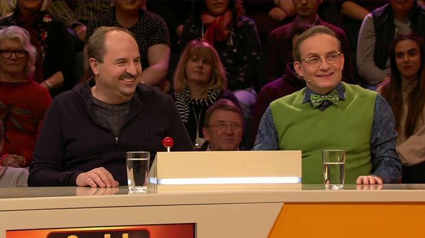 Genial Daneben - Das Quiz - Genial Daneben - Das Quiz - Was Beschreibt Der Zuschauereffekt?