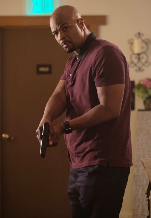 Murtaugh (Damon Wayans) verfolgt Riggs nach Mexiko, wo sein Partner plant, sich für den Tod an seiner Frau zu rächen. Kann er ihn nach zwei Wochen e... - Bildquelle: Warner Brothers