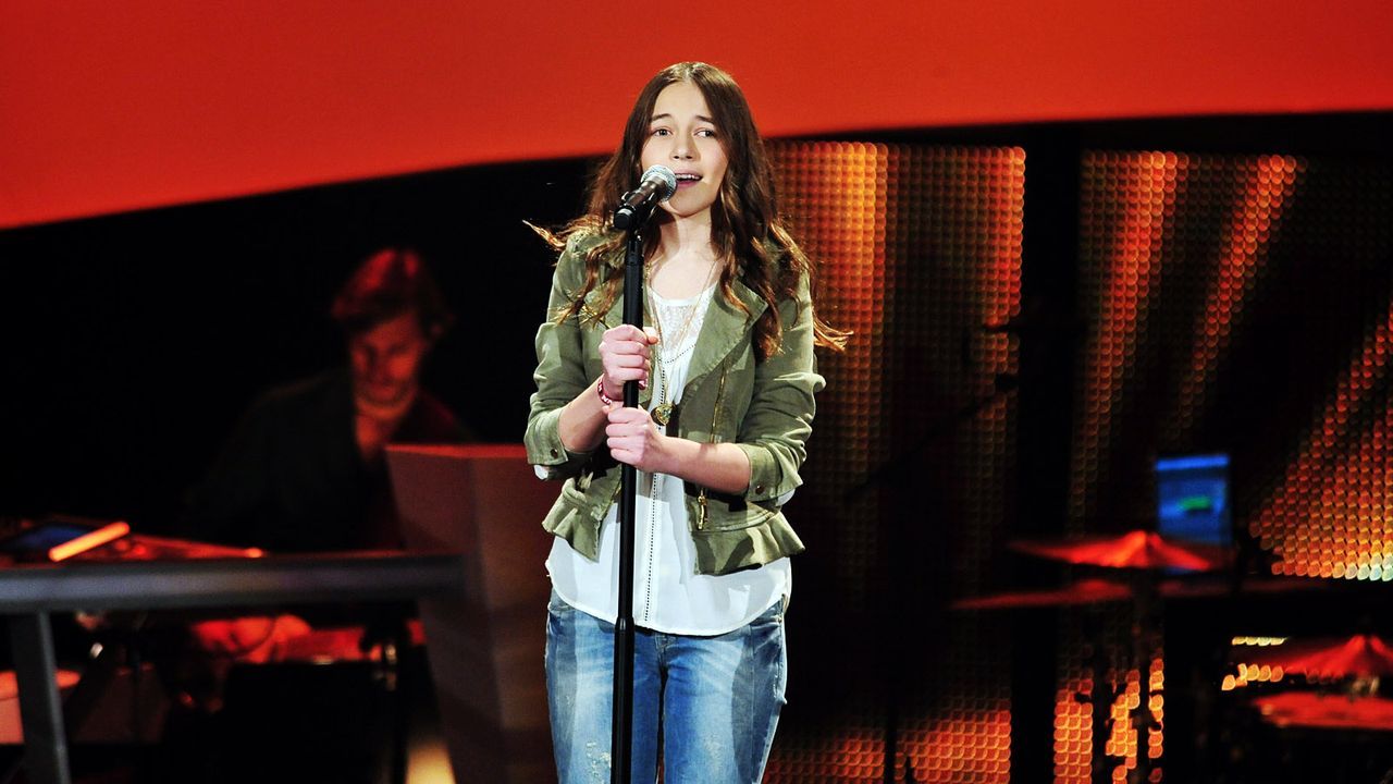 The-Voice-Kids-Stf02-Epi05-Hanna-5-SAT1-Andre-Kowalski - Bildquelle: SAT.1/Andre Kowalski