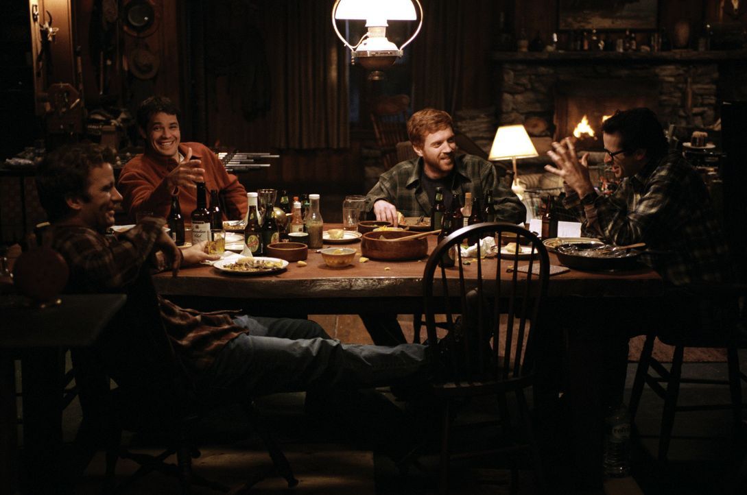 Vier gealterte Jugendfreunde aus Maine, (v.l.n.r.) Henry (Thomas Jane), Pete (Timothy Olyphant), Jonesy (Damian Lewis) und Beaver (Jason Lee), treff... - Bildquelle: Warner Bros.