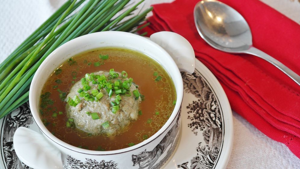 Frühstücksfernsehen - Leberknödelsuppe - Sat.1