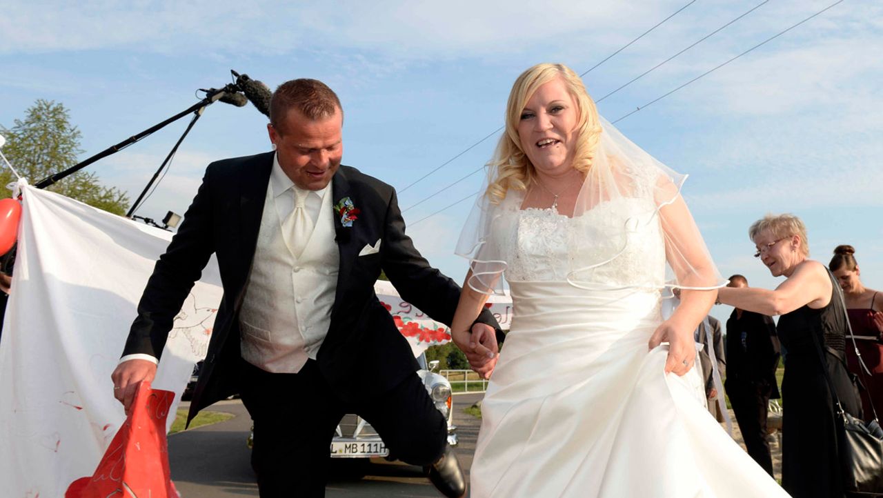 Hochzeit Auf Den Ersten Blick Die Hochzeit Von Jutta Und Marko Sat 1