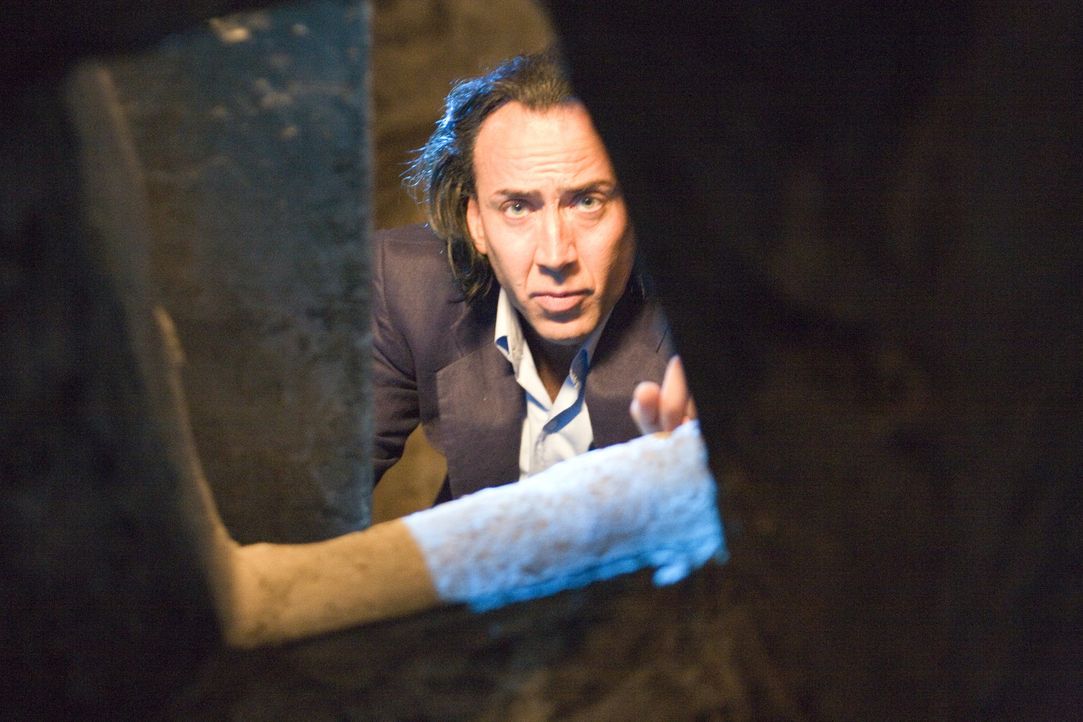 Ein eiskalter Killer: Doch dann geraten Joes (Nicolas Cage) Grundsätze ins Wanken ... - Bildquelle: Constantin Film