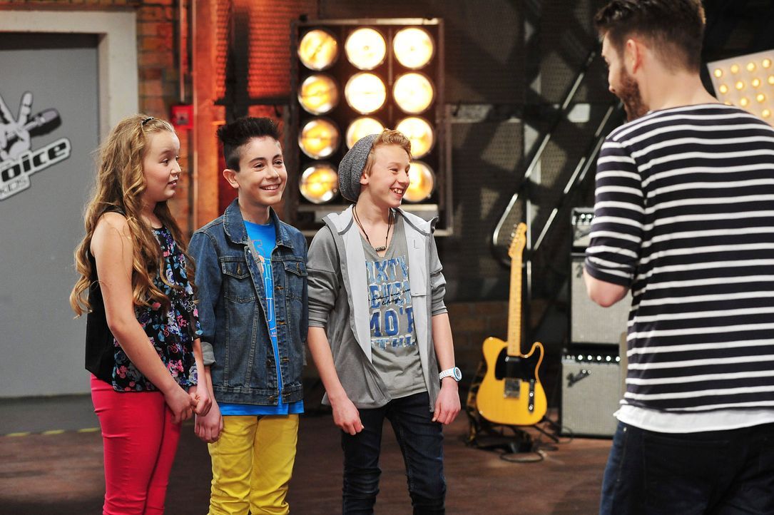 The-Voice-Kids-Stf02-Epi07-Vanessa-Joel-Leif-4-SAT1-Andre-Kowalski - Bildquelle: SAT.1/Andre Kowalski