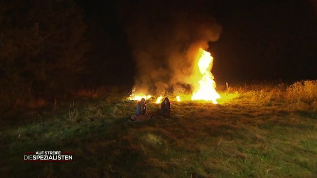 Auf Streife - Die Spezialisten - Auf Streife - Die Spezialisten - Wie Feuer Und Flamme