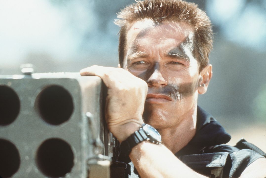 Eine südamerikanische Terrorgruppe entführt die Tochter von Matrix (Arnold Schwarzenegger), um ihn erpressen zu können. Scheinbar geht Matrix auf... - Bildquelle: 20th Century Fox Film Corporation