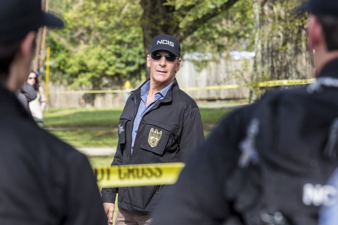 Das Team um Special Agent Pride (Scott Bakula) muss einen neuen Fall aufklären ... - Bildquelle: 2015 CBS Broadcasting, Inc. All Rights Reserved