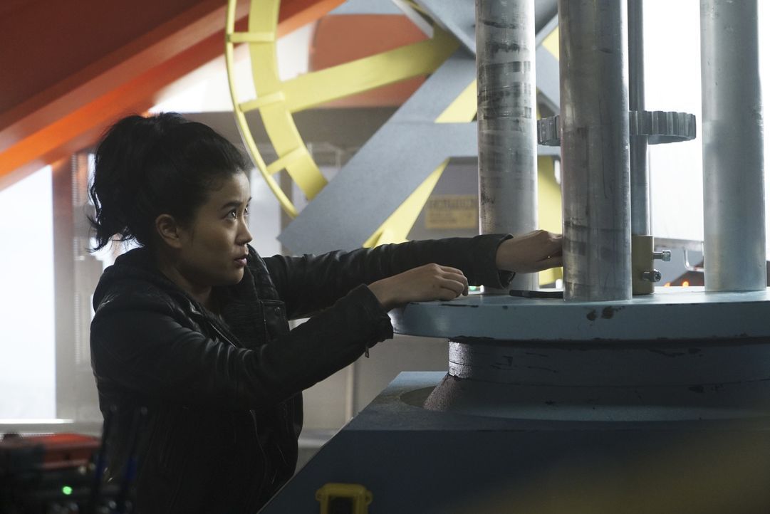 Noch ahnt Happy (Jadyn Wong) nicht, dass ihre einfach erscheinende Mission auf einer Windfarm schon bald gewaltig schiefgehen wird ... - Bildquelle: Monty Brinton 2017 CBS Broadcasting, Inc. All Rights Reserved.