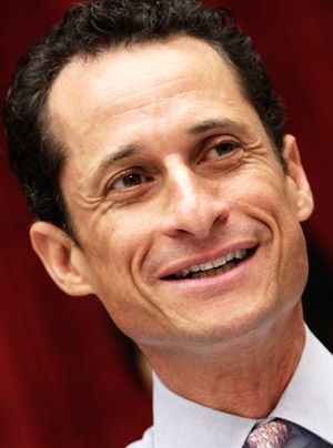 anthony-weiner-11-06-02_300_404_getty-AFP - Bildquelle: getty-AFP
