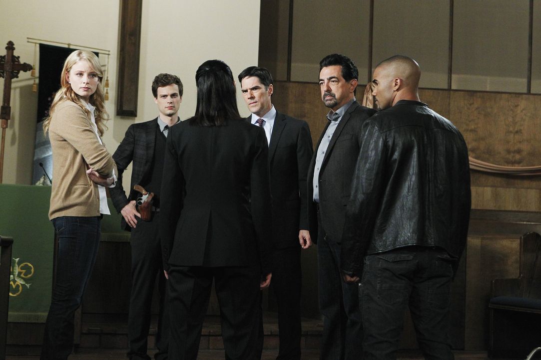 Мыслить как преступник 3 сезон. Мысли как преступник. Адам родригес мыслить как. Преступник сериал. Тем как преступник которого он.