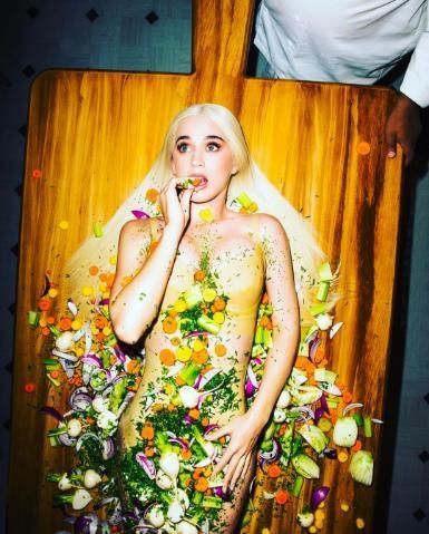 Bild: InstagramDieses &quot;Outfit&quot; ist eigentlich gar keins, sondern e...