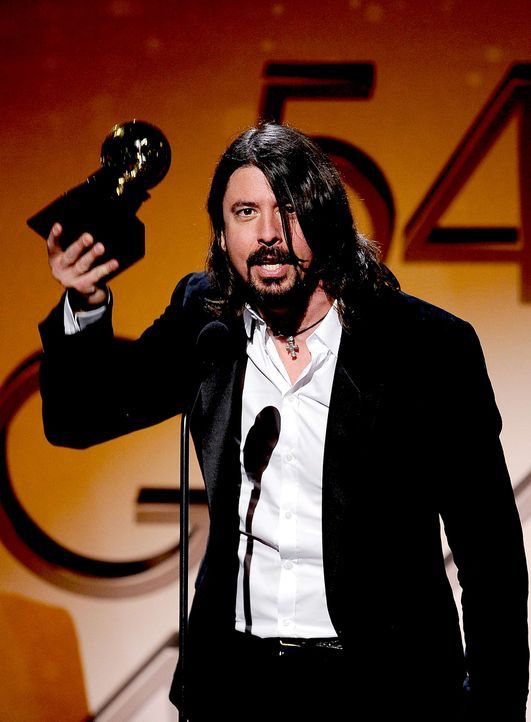 Dave-Grohl-Foo-Fighters-12-02-12-AFP - Bildquelle: AFP