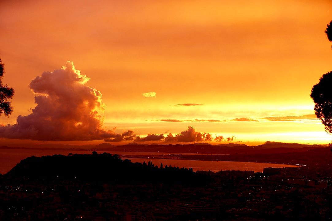 Nizza-Sonnenuntergang-AFP - Bildquelle: AFP Photo/Valery Hache