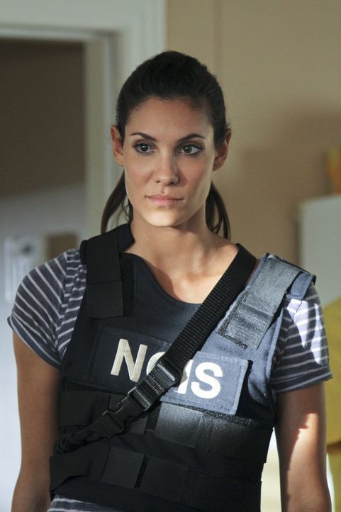 Immer im Einsatz, um die nationale Sicherheit zu wahren: Kensi (Daniela Ruah) ... - Bildquelle: CBS Studios Inc. All Rights Reserved.