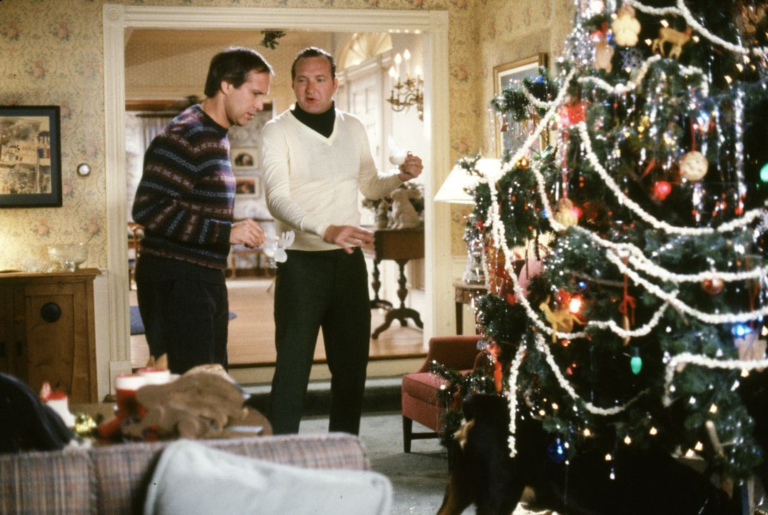 Clark (Chevy Chase, l.); Eddie (Randy Quaid, r.) - Bildquelle: 1989 Warner Bros. Entertainment Inc. All rights reserved.
