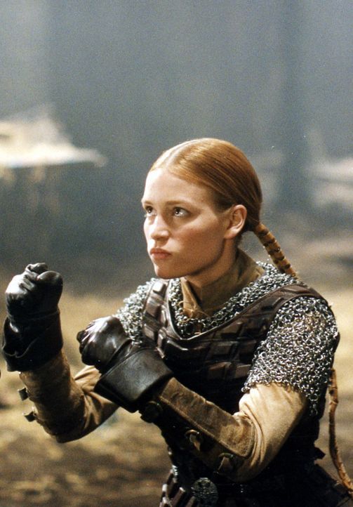 Obwohl Prinzessin Lunna (Piper Perabo) von einem Drachen entführt wurde, hütet sie dessen Mitbringsel wie ihren Augapfel ... - Bildquelle: ApolloMedia