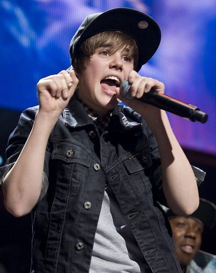 Auch beim Superstar&nbsp;Justin Bieber hat sich über die Jahre so einiges ge... - Bildquelle: dpa: Jason Szenes