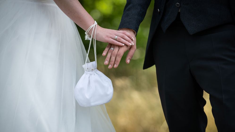 Ja Wort In Der Prime Time Hochzeit Auf Den Ersten Blick Startet