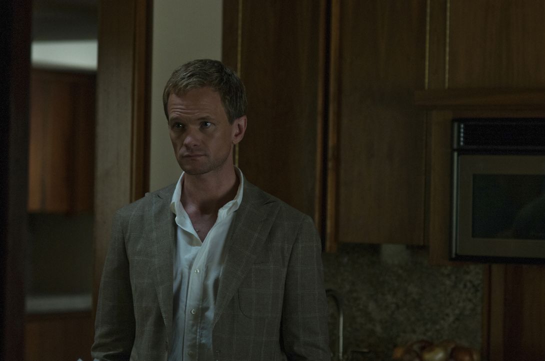 Desi Collings (Neil Patrick Harris) ahnt nicht, dass er für seine Verliebtheit bitterlich bezahlen muss ... - Bildquelle: 2014 Twentieth Century Fox Film Corporation. All rights reserved.
