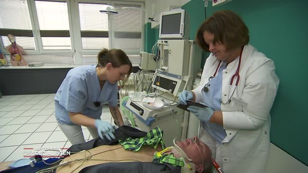 Auf Streife - Die Spezialisten - Auf Streife - Die Spezialisten - Stimmung Im Keller