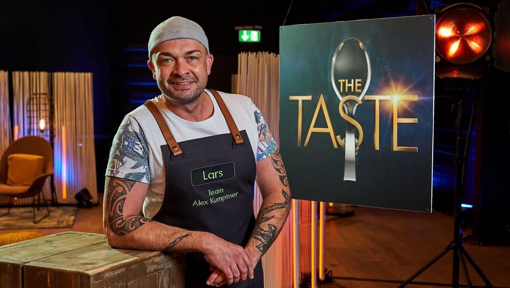 Lars Bei The Taste 2020 Sat 1 From middle english tasten, borrowed from old french taster, from assumed vulgar latin *tastare, from assumed vulgar latin *taxitare, a new iterative of latin taxare (to touch sharply), from tangere (to touch). lars bei the taste 2020 sat 1